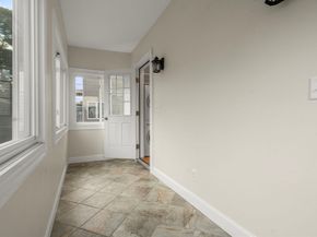 35 Windsor St 1, Arlington MA 02474