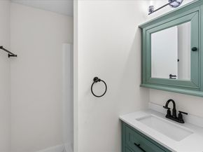 15 Bower Rd A2, Quincy MA 02169