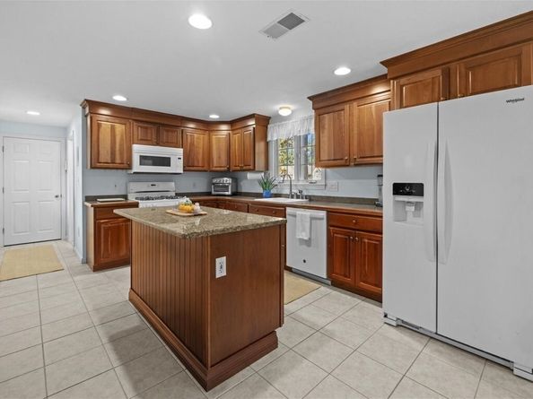 59 Priscilla Avenue, Duxbury MA 02332