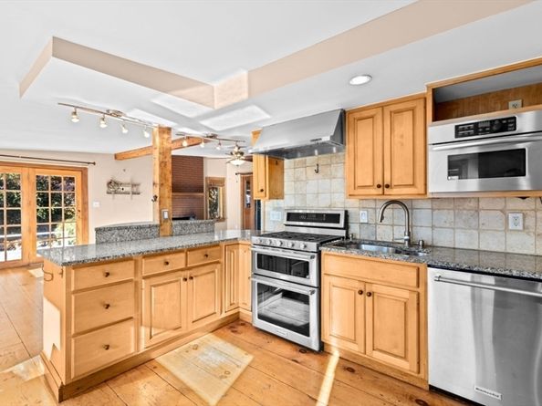 12 Richfield Rd, Scituate MA 02066