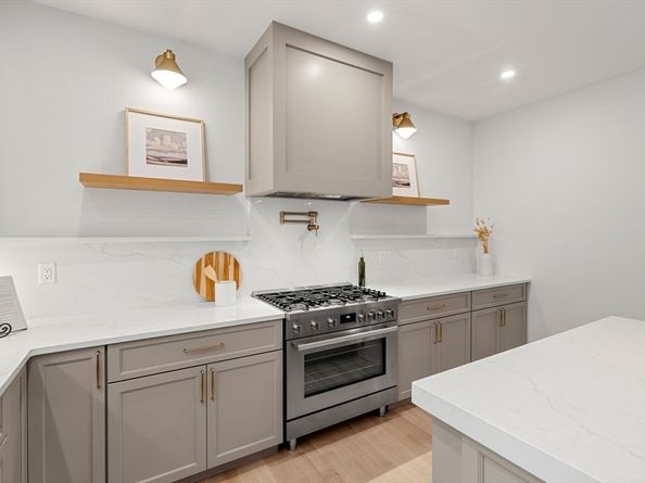 28 Martin Road, Reading MA 01867