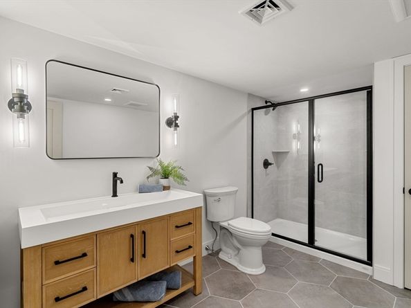 28 Martin Road, Reading MA 01867