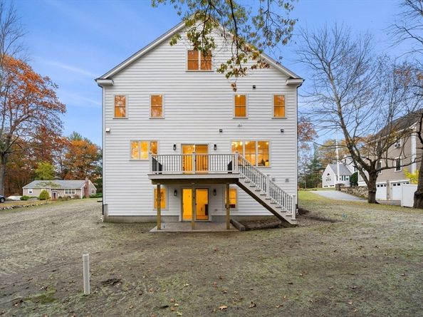 28 Martin Road, Reading MA 01867