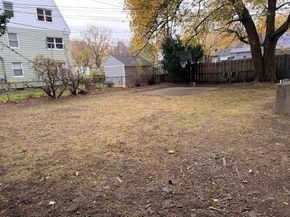 47 Acton St, Worcester MA 01604