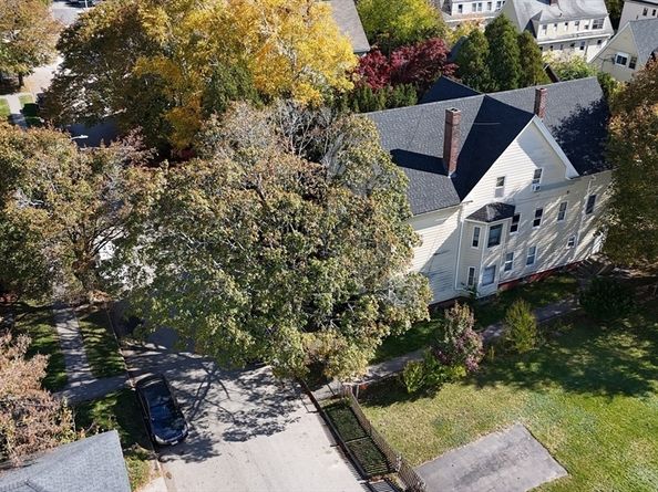 47 Acton St, Worcester MA 01604