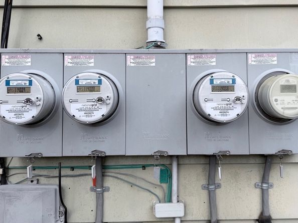 47 Acton St, Worcester MA 01604