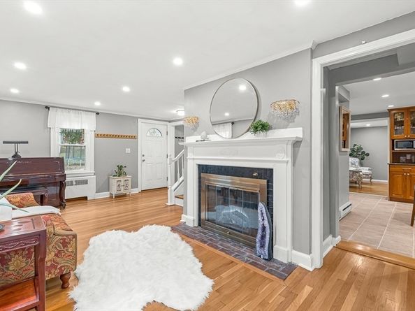 6 Marchant Road, Winchester MA 01890