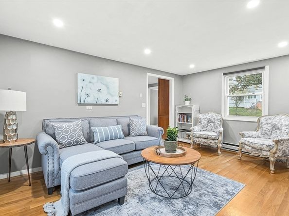 6 Marchant Road, Winchester MA 01890