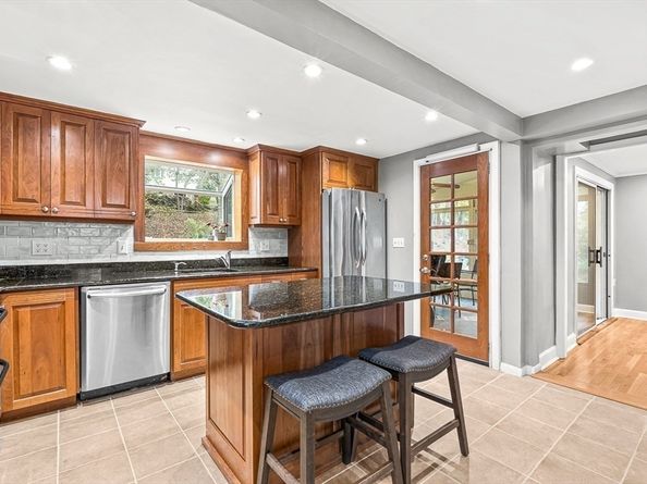 6 Marchant Road, Winchester MA 01890