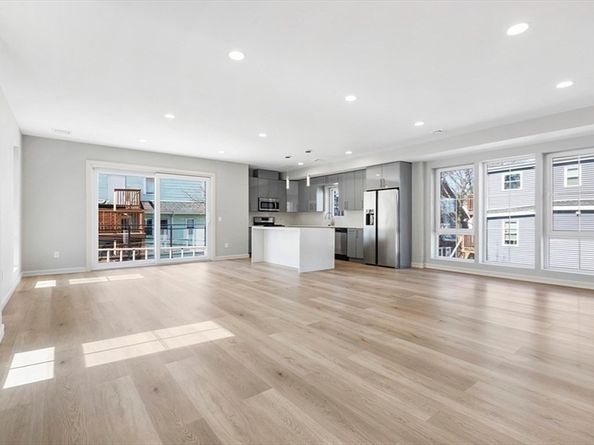 40 Elmont St 2, Boston MA 02121