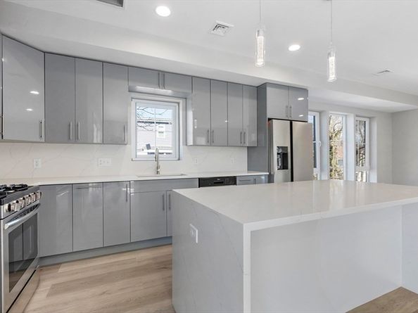 40 Elmont St 2, Boston MA 02121