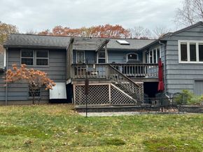 21 Blackberry Lane, Framingham MA 01701