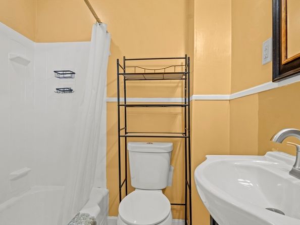 34 Charles Street, Framingham MA 01702