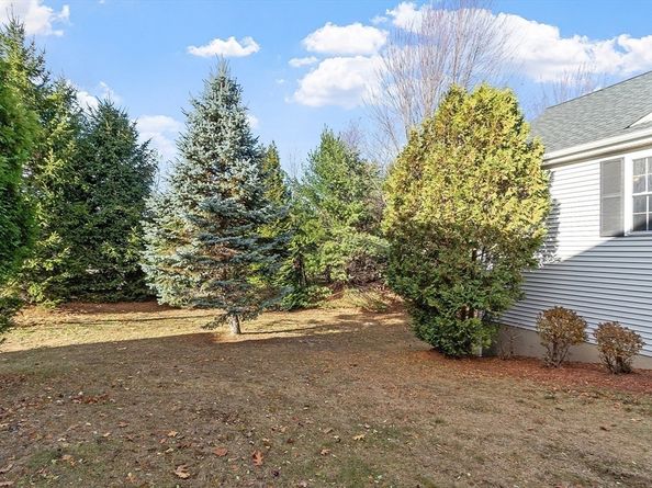 166 Caspian Way 166, Fitchburg MA 01420
