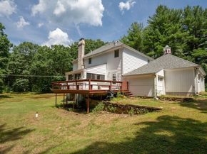 217 Grove St, Paxton MA 01612