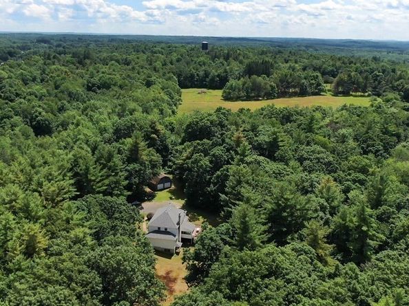 217 Grove St, Paxton MA 01612