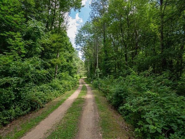 217 Grove St, Paxton MA 01612