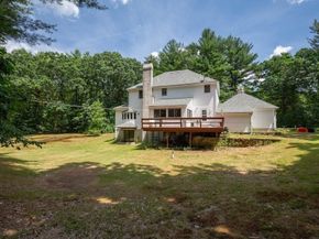 217 Grove St, Paxton MA 01612