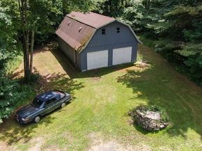 217 Grove St, Paxton MA 01612