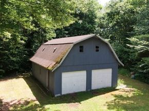 217 Grove St, Paxton MA 01612