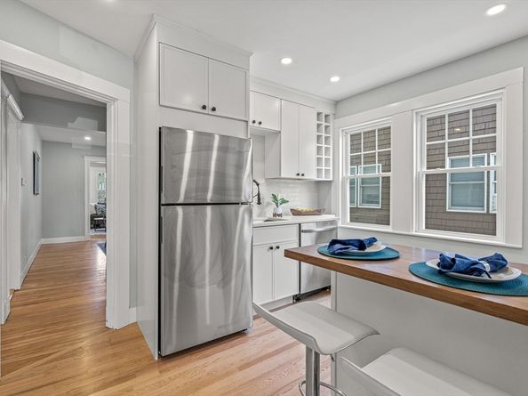 44-46 Woods Ave 44, Somerville MA 02144