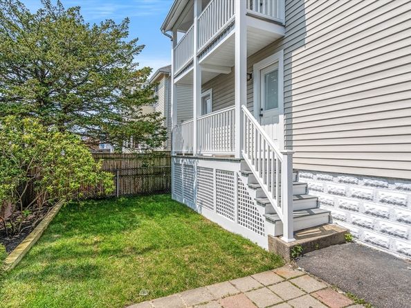 44-46 Woods Ave 44, Somerville MA 02144