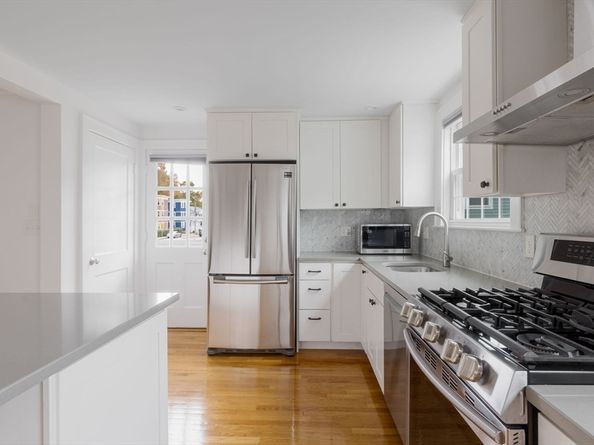 18-20 Northbourne Rd 18, Boston MA 02130