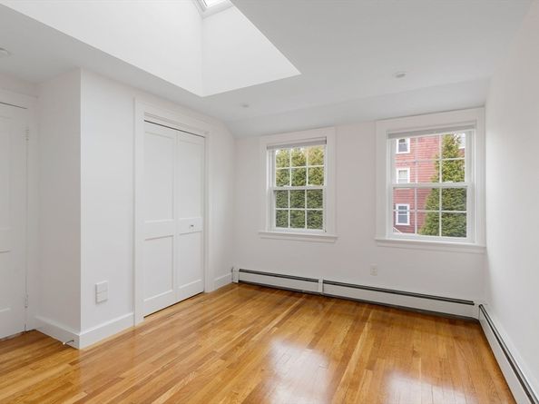 18-20 Northbourne Rd 18, Boston MA 02130