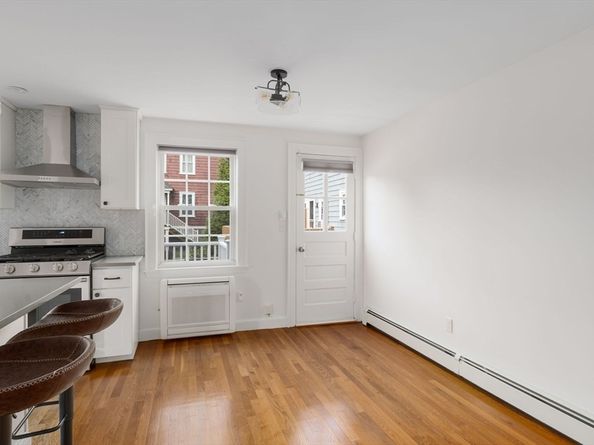 18-20 Northbourne Rd 18, Boston MA 02130