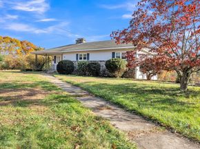 119 Albee, Uxbridge MA 01569