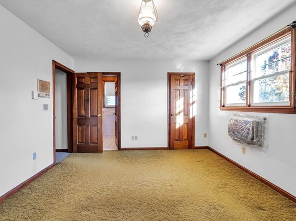 119 Albee, Uxbridge MA 01569