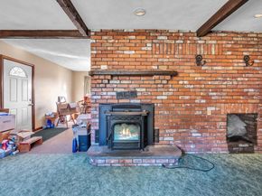 119 Albee, Uxbridge MA 01569
