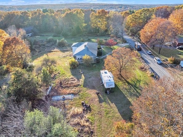 119 Albee, Uxbridge MA 01569