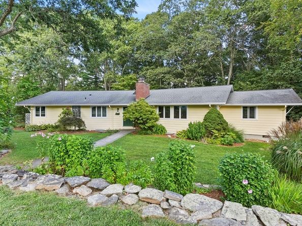6 Folly Lane, Westborough MA 01581
