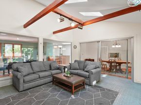 6 Folly Lane, Westborough MA 01581