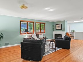 6 Folly Lane, Westborough MA 01581