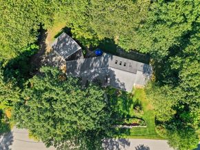 6 Folly Lane, Westborough MA 01581