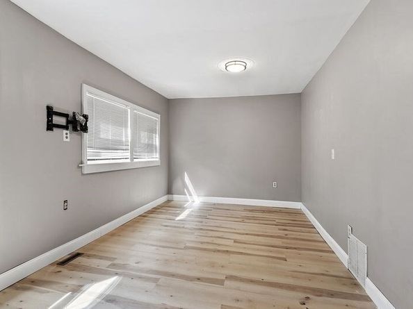 150 Windsor Ave, Swampscott MA 01907