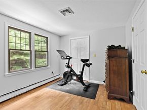 21 Chowdermarch St, Marshfield MA 02050