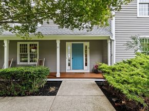 21 Chowdermarch St, Marshfield MA 02050