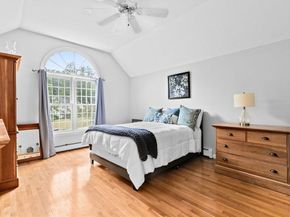 21 Chowdermarch St, Marshfield MA 02050