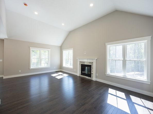220 Millville Road, Mendon MA 01756