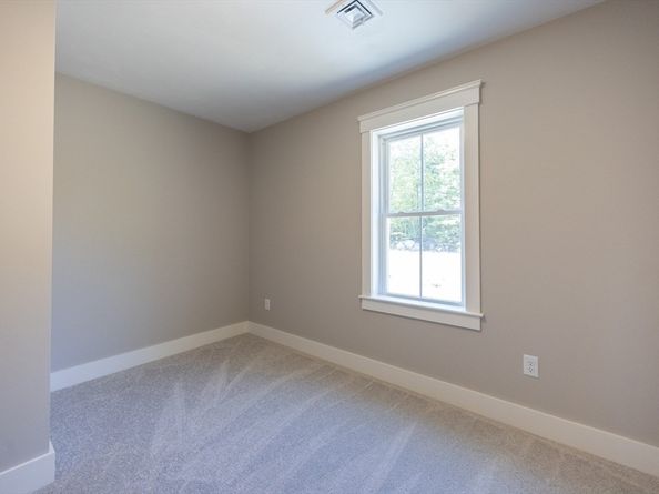 220 Millville Road, Mendon MA 01756