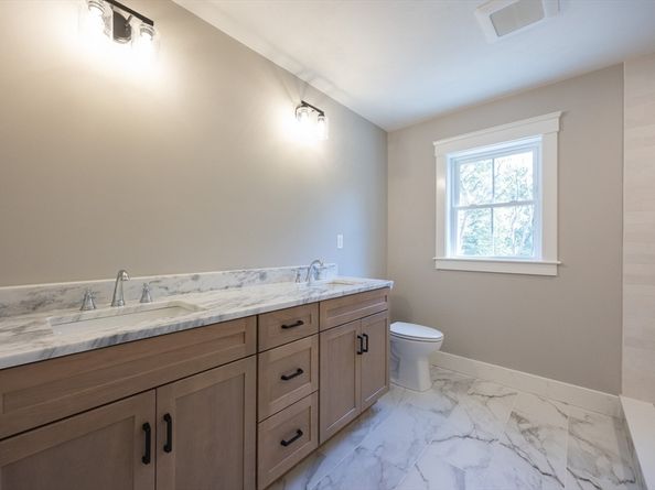 220 Millville Road, Mendon MA 01756