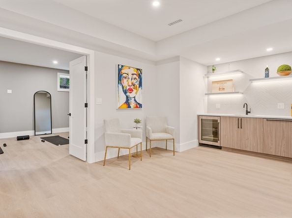 21 Lovett Road, Newton MA 02459