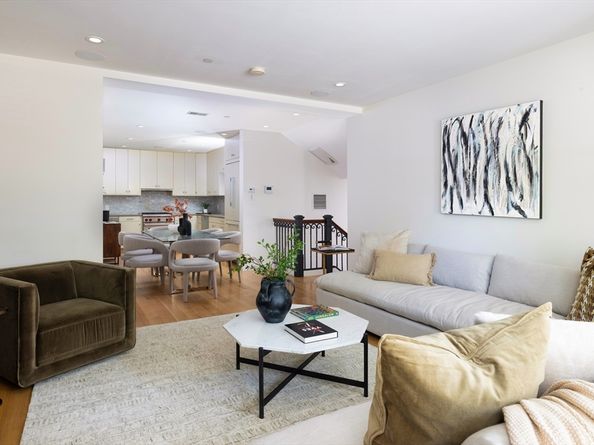 373 Harvard 1, Brookline MA 02446