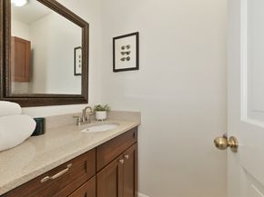 40 Joy St 4, Boston MA 02114