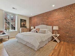 40 Joy St 4, Boston MA 02114