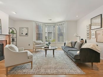 40 Joy St