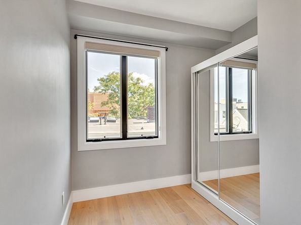 148 W 9th St 6, Boston MA 02127